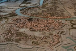 633392_Plan en relief