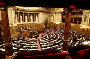 Présidentielle : faut-il supprimer le Sénat ?