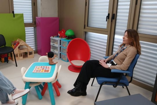 Département de l’Essonne : Sabrina, psychologue, au service des enfants
