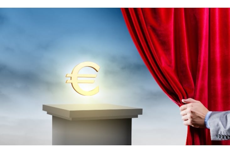 finances - culture -Sergey Nivens-AdobeStock_62510319