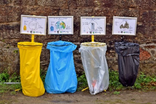 Un défi sensibilise les gens du voyage au tri des déchets en Ille-et-Vilaine