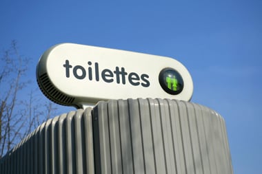 Faisons de l’accès aux sanitaires un enjeu municipal !