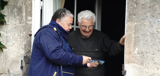 Fragilités : faire du repérage sur le terrain un levier d’action sociale des collectivités