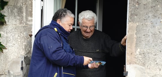 Fragilités : faire du repérage sur le terrain un levier d’action sociale des collectivités