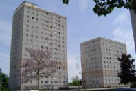 logement-immeuble-HLM-UNE