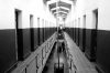 prison-couloir-UNE