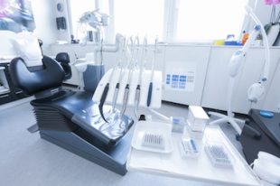 dentiste-soins dentaires-UNE