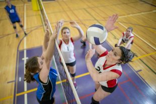 le Volley vise le haut du filet