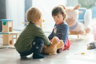 crèche-enfants-UNE