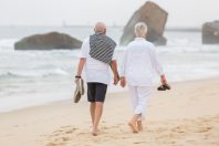 vacances-voyage-senior-vieillissement-UNE