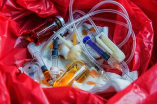 déchets à risques infectieux-DASRI-UNE