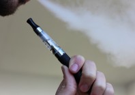 Vapotage : compétence de l’agent de police municipale et du garde champêtre