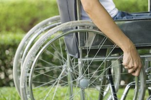 handicap-fauteuil-UNE