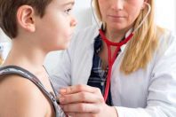 médecine scolaire-visite médicale-UNE