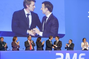 Emmanuel Macron sèche le congrès des maires 2018