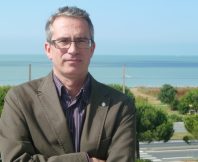 Professeur à l'université de La Rochelle