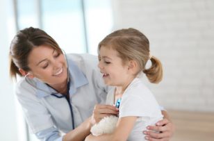 À 80 ans, les PMI maintiennent leur activité malgré le contexte démographique