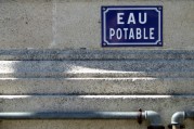Eau