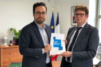 Mounir Mahjoubi, secrétaire d'Etat au numérique, et Henri Verdier, AGD et Dinsic