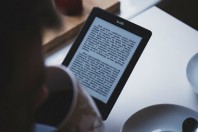 380X253 -livre-num-cco-via-pixabay - UNE