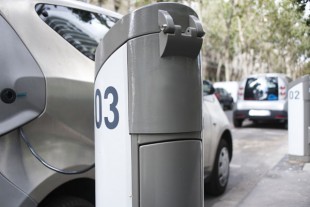 Borne Autolib'