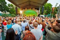 concert-festival-Pavel Losevsky via AdobeStock_51434993