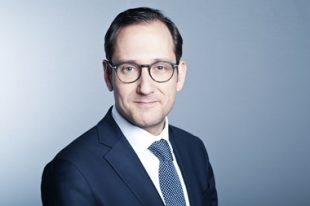Raphael Apelbaum - Avocat LexCase
