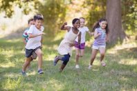 Enfants loisirs courir
