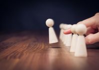 Licenciement d’une agente contractuelle enceinte : le juge rappelle les règles