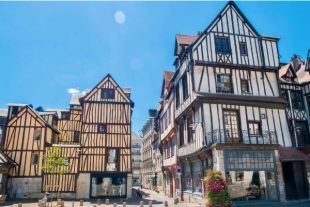 Rouen  © Alexi Tauzin-AdobeStock-