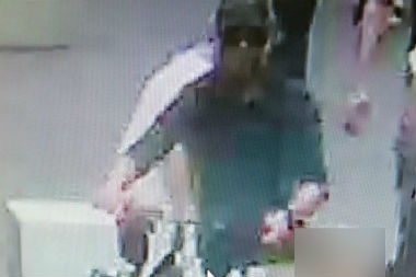 Colis Piege A Lyon Comment La Videosurveillance A Ete Exploitee