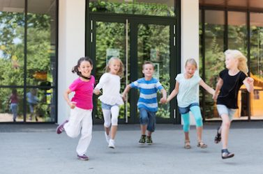école cours récréation