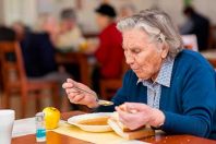 Ehpad repas senior