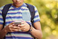 smartphone-jeune-passculture-vectorfusionart - AdobeStock-UNE