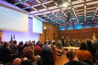 laura-pandelle-assises-design