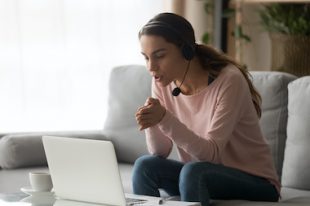 éducateur psychomotricien téléphone ordinateur