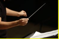 Mains de chef d'orchestre