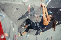 femme escalade