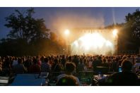 culture-concert-festival-rassemblement-FreeProd-AdobeStock_120618741-UNE