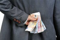 Peut-on perdre sa licence pour fraude fiscale