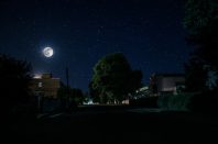 couvrefeu-nuit-rue-zef art-AdobeStock_289821273