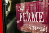 panneau-cest-ferme-PicsArt-AdobeStock_383502469-600x400