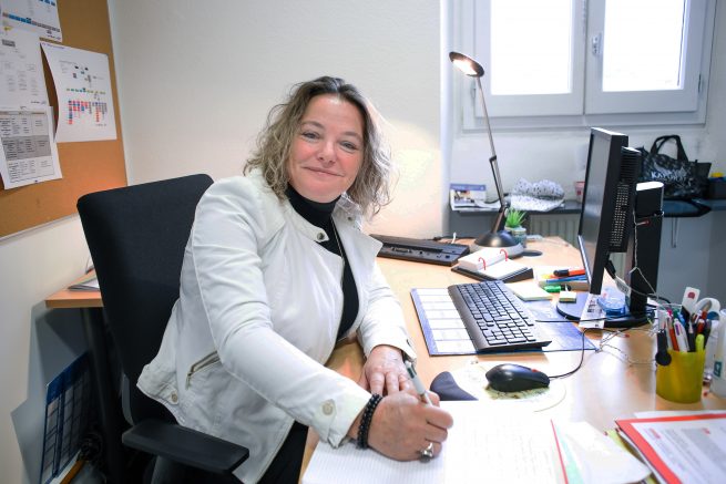 Assistante du service recrutementemplois permanents