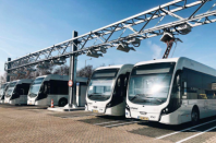 Système de chargeur standardisé testé sur des bus électriques articulés à Barcelone.
