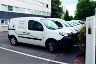 Le stockage de l’électricité produite assurant la recharge des 24 véhicules de l’agglo se fait grâce à des batteries neuves et d’occasion.