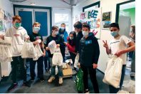 Au collège Duplessis-Deville, les élèves de troisième organisent la vente de produits locaux une fois par semaine.
