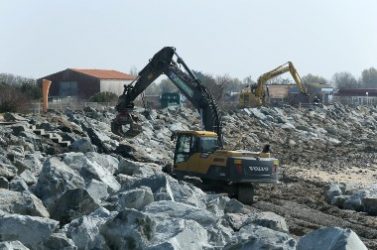 Travaux de digues à La Rochelle