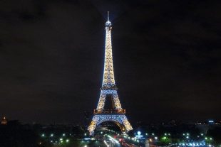 the-eiffel-tower-g6f7e6ebd7_600