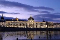 Eclairage urbain du Grand Hôtel Dieu à Lyon