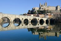 Les reflets de la ville de Béziers